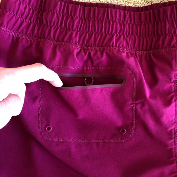 Lands’ End Women’s Swim Shorts - Picture 4 of 8
